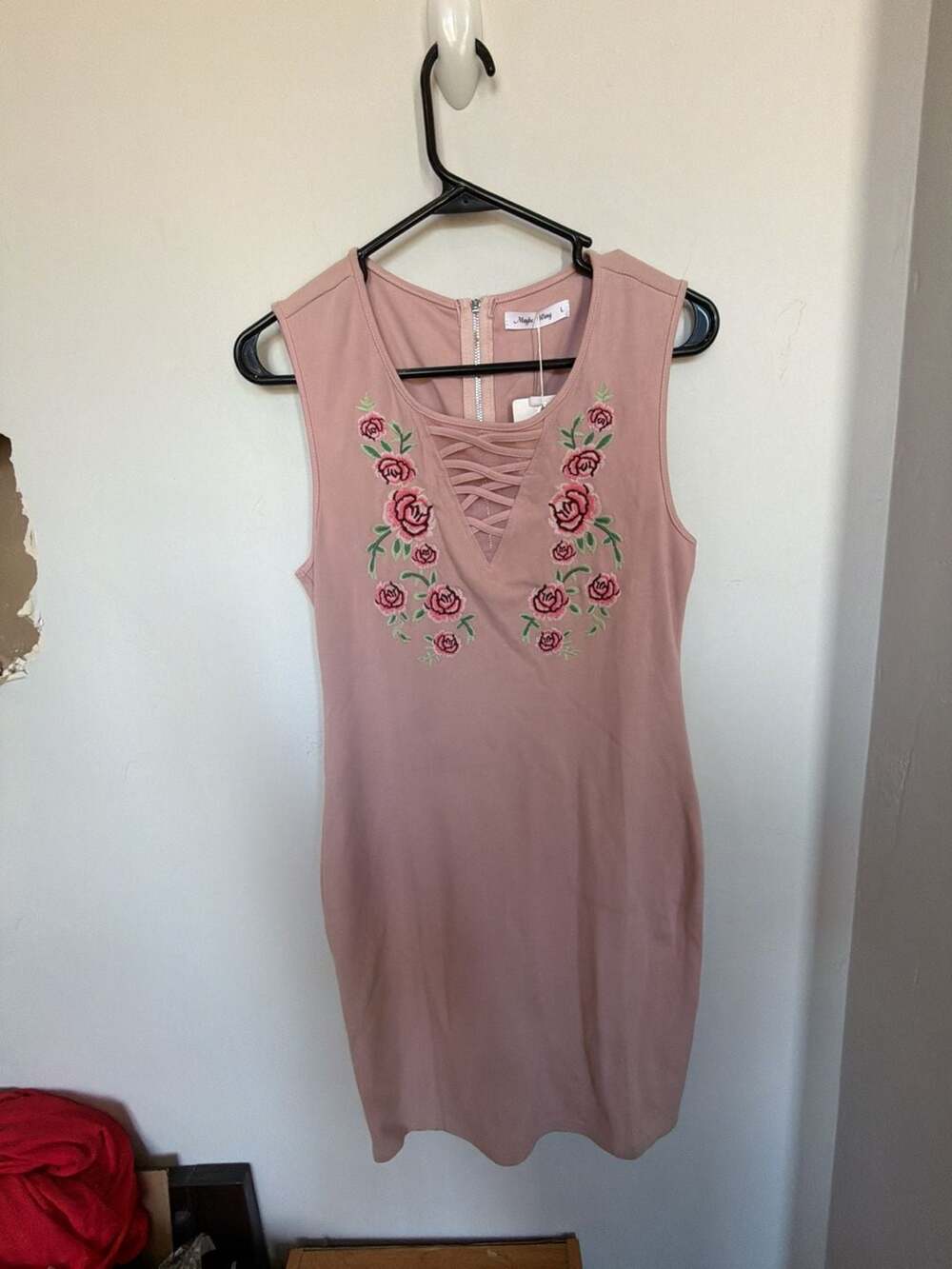 Maybe Wing Dusty Pink Lace-Up Floral Embroidered Sleeveless Bodycon Dress